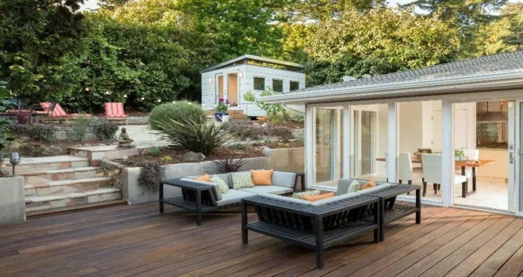 Benefits of Outdoor Living Spaces